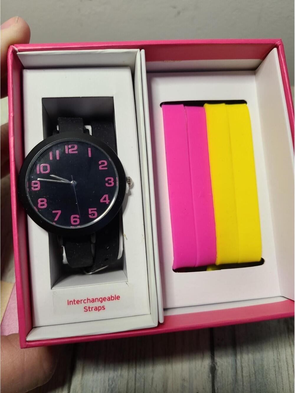 Nob Xhilaration Womens Watch With Interchangeable Straps